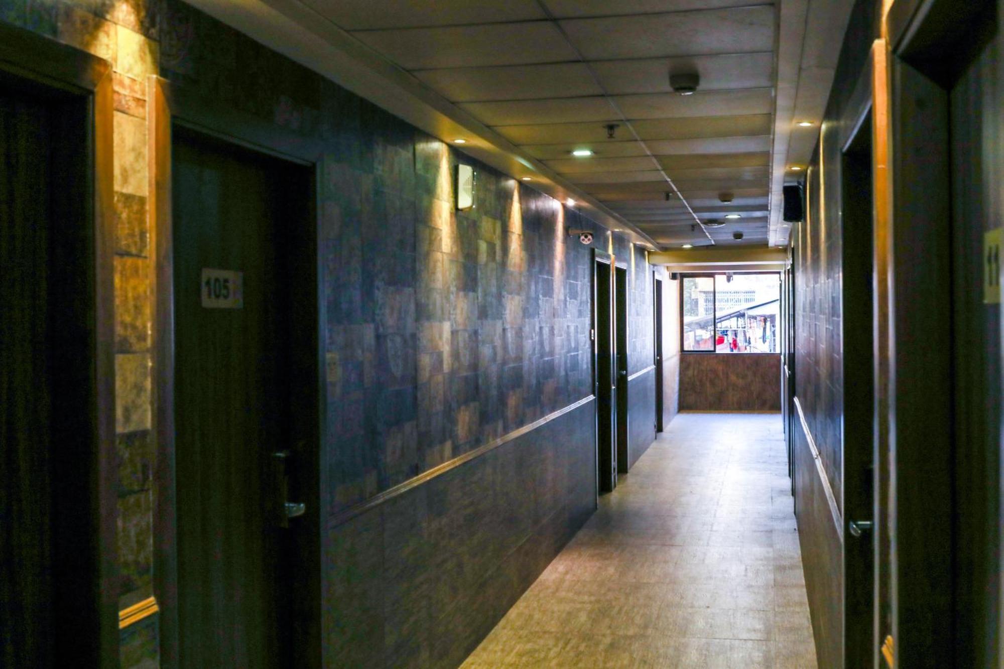 Hotel Maharana Inn Chembur 뭄바이 외부 사진