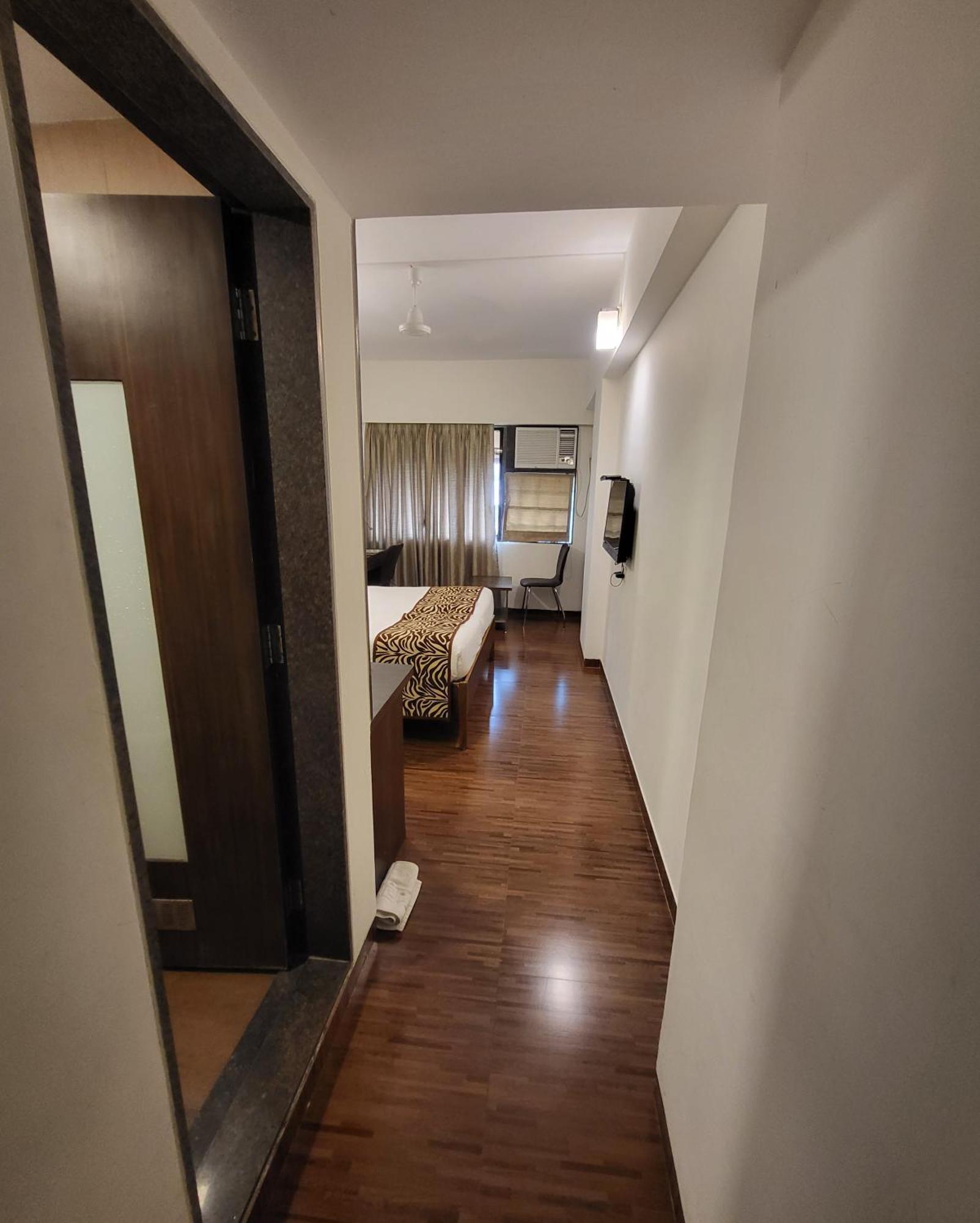 Hotel Maharana Inn Chembur 뭄바이 외부 사진