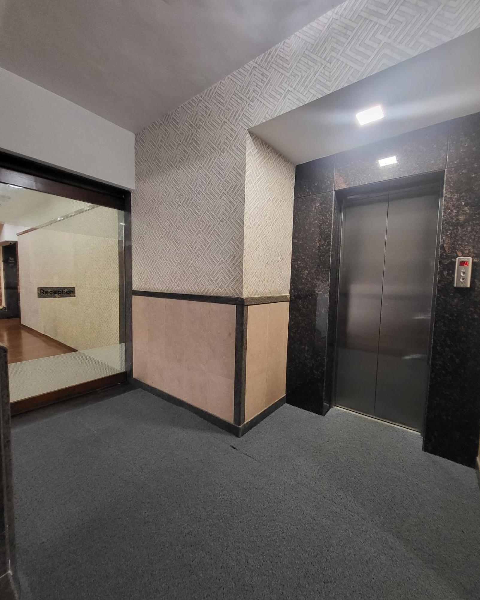 Hotel Maharana Inn Chembur 뭄바이 외부 사진